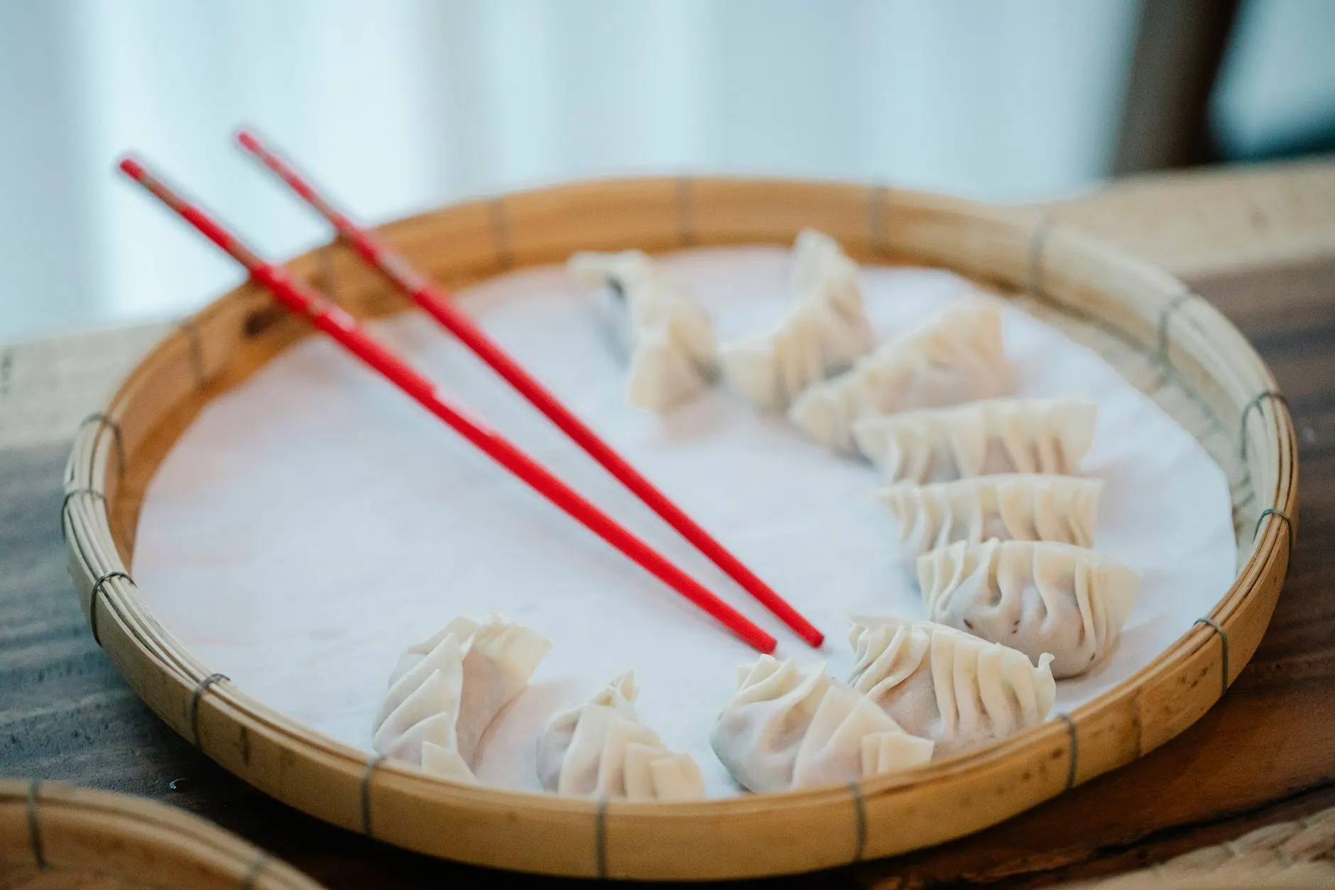 武汉餐饮门店合金筷子与竹木筷子材质差异及适用场景解析正文配图 1