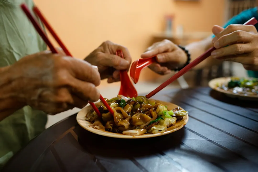 武汉餐饮门店合金筷子与竹木筷子选型搭配建议正文配图 1